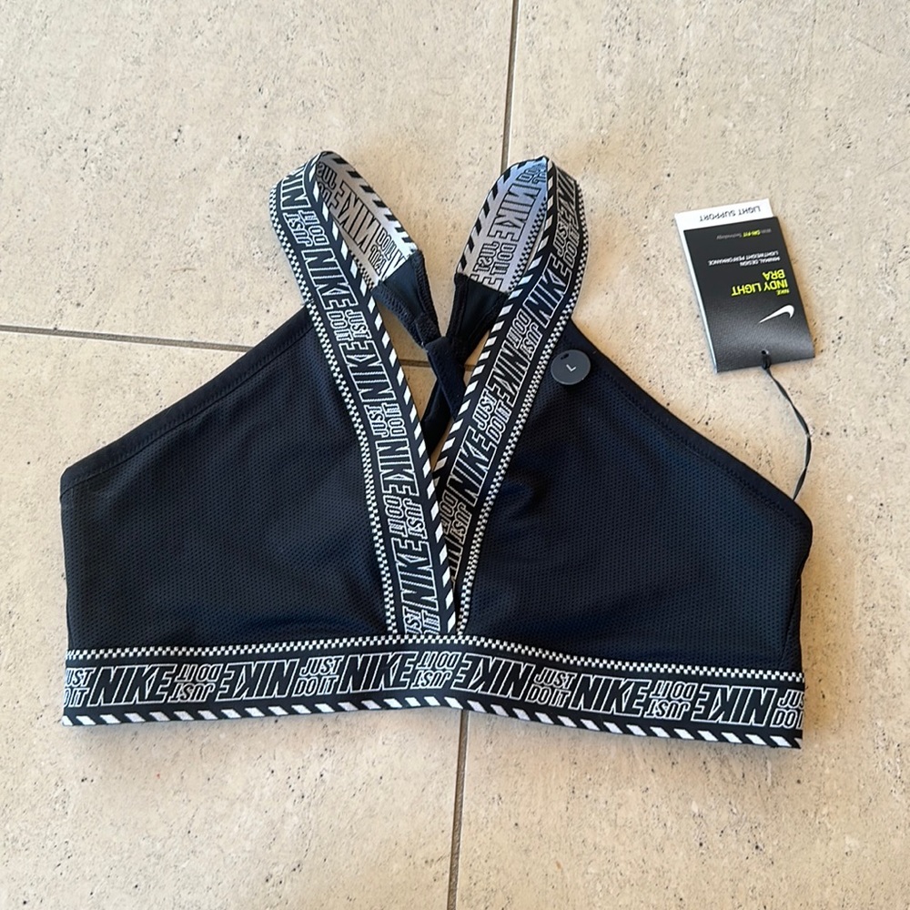 Nike Indy Light Bra